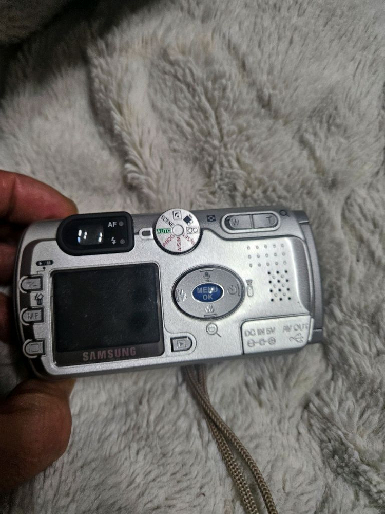 삼성 케녹스 v5 레트로 디카 빈티지 카메라 이미지