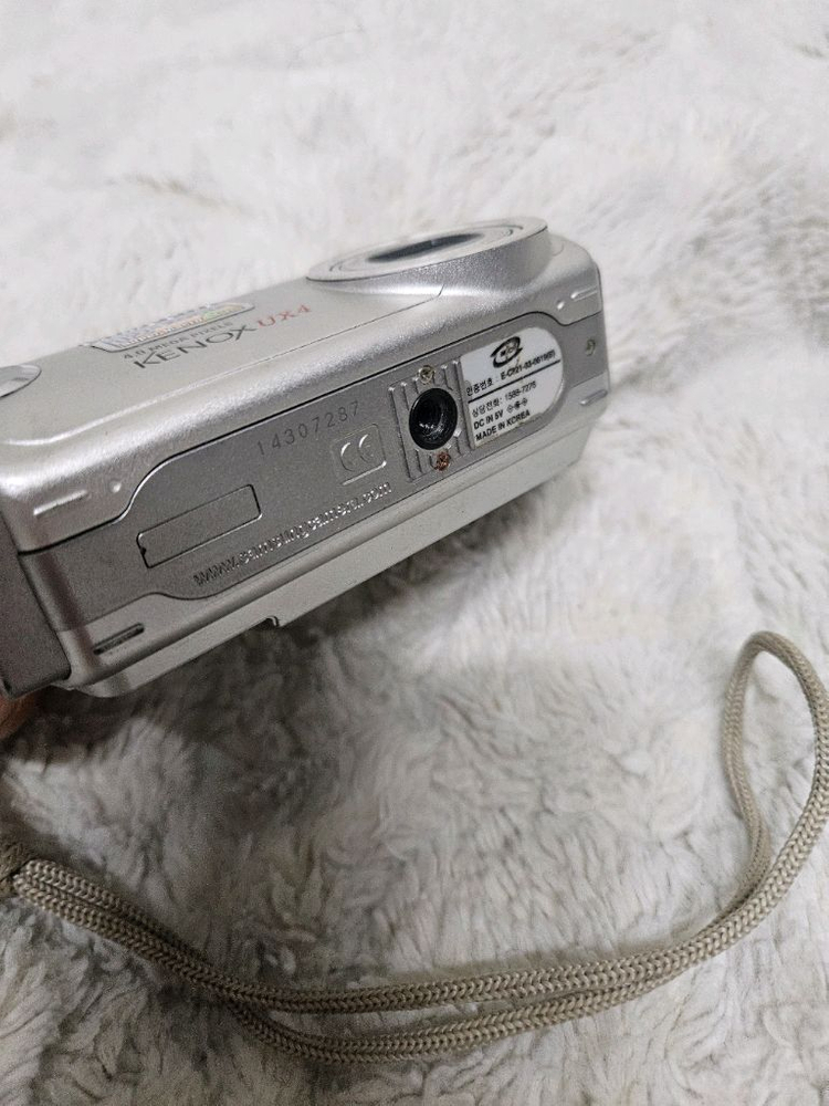 삼성 케녹스 ux4 (케녹스 v4)레트로 디카 빈티지 카메라 이미지