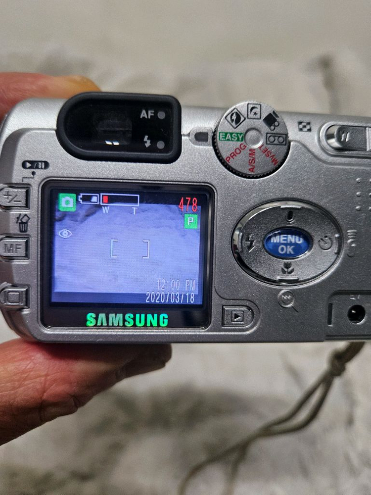 삼성 케녹스 ux4 (케녹스 v4)레트로 디카 빈티지 카메라 이미지