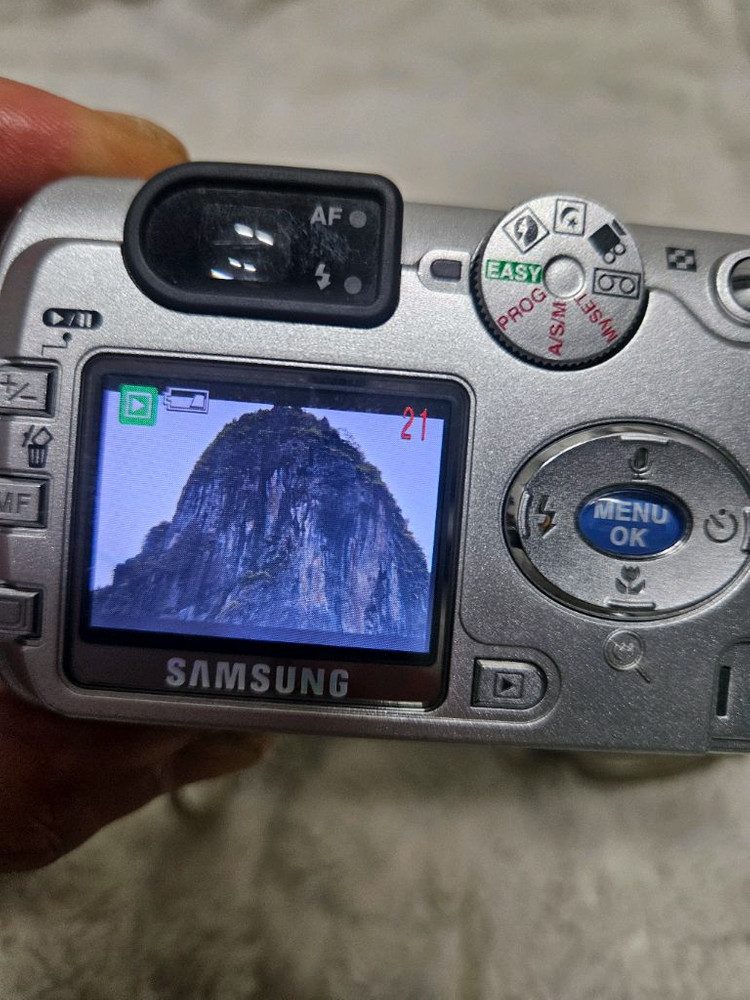 삼성 케녹스 ux4 (케녹스 v4)레트로 디카 빈티지 카메라 이미지