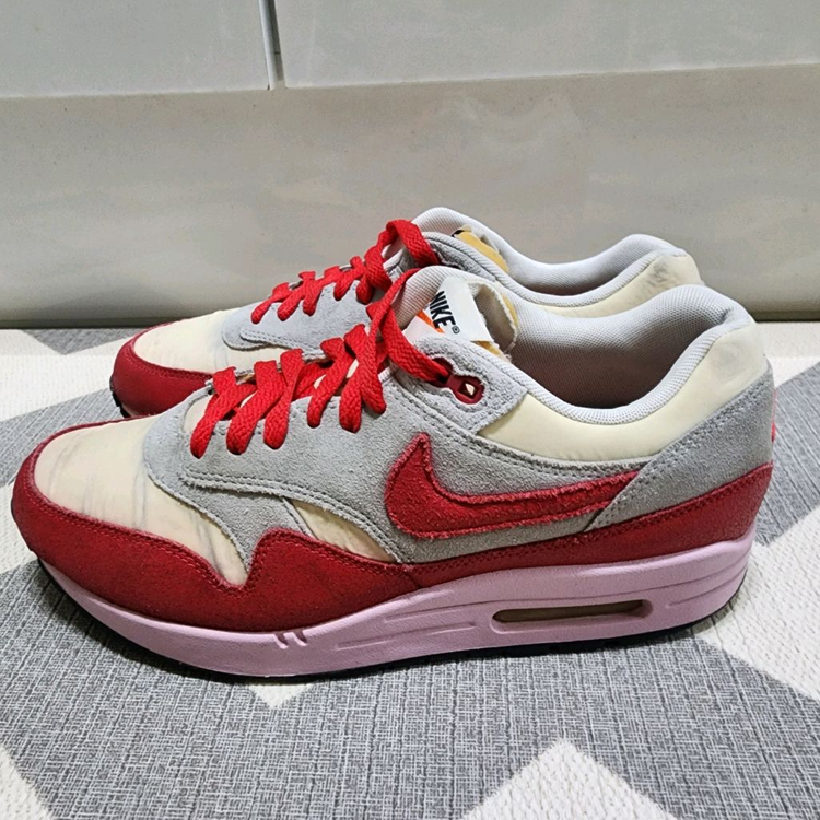 나이키 우먼스 에어맥스1 빈티지 하이퍼레드 270 이미지