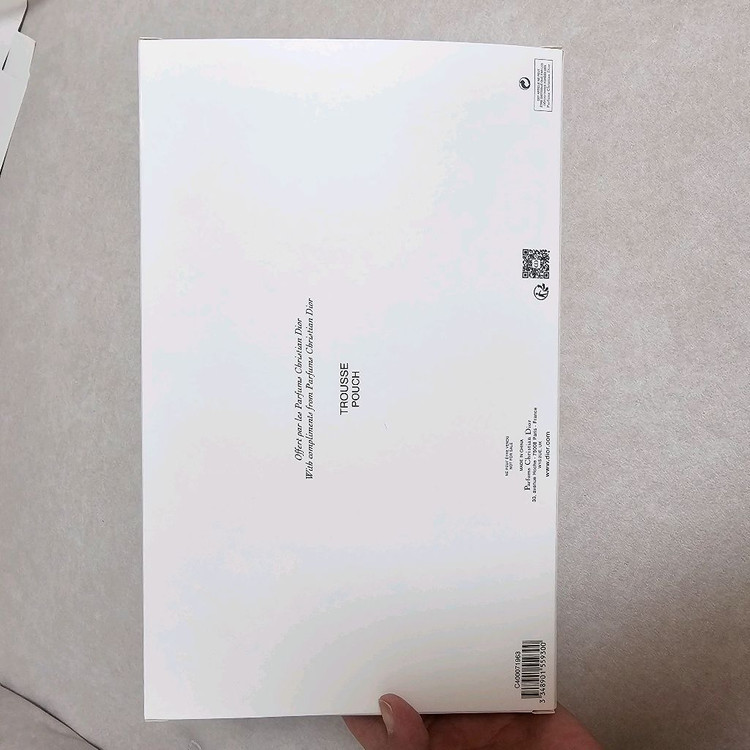 디올 스웨이드 클러치겸 파우치 새제품 이미지