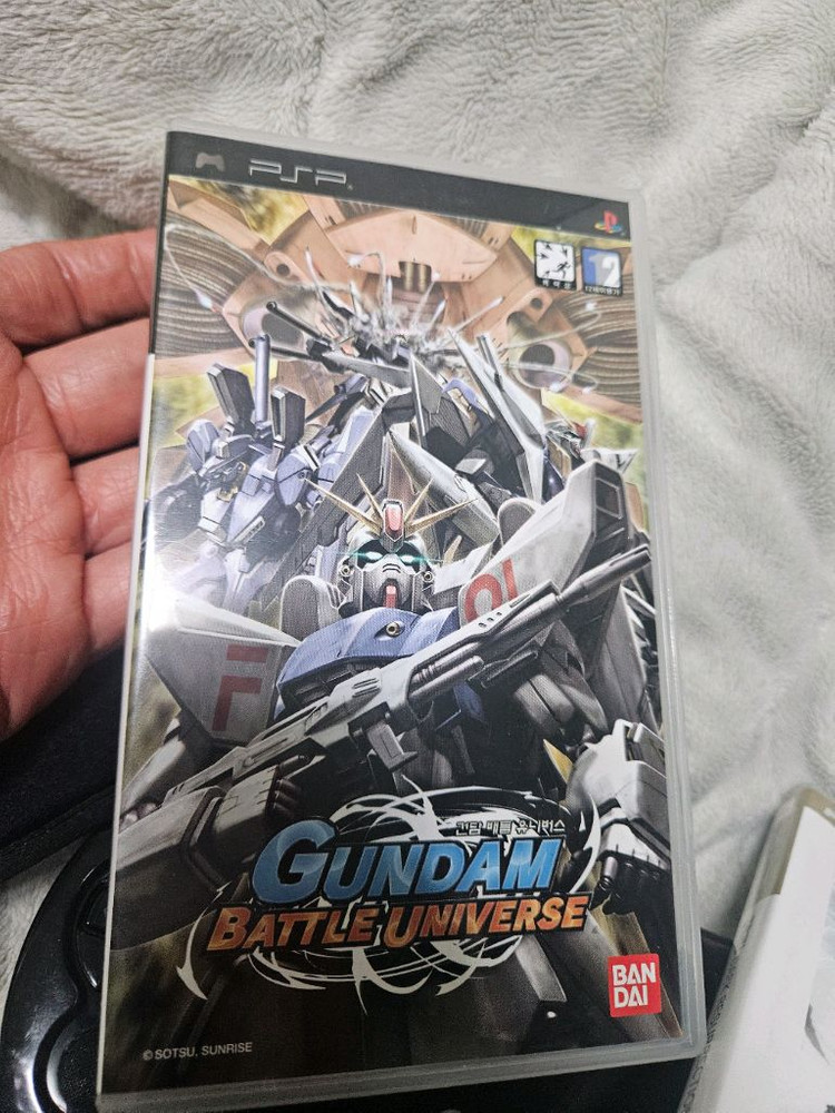 PSP 1005 번들 게임 (레이싱게임/건담/잭앤덱스터) 세트 이미지