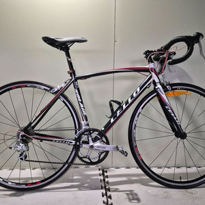 첼로(Cello) 솔레이어(Solair) 로드 자전거 이미지