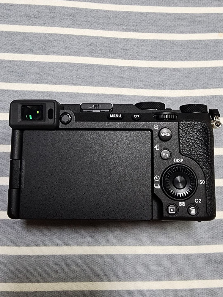 A7C2, 20-70G, 아티산 AF 40mm f2 소니 FE마운트 팝니다. 이미지