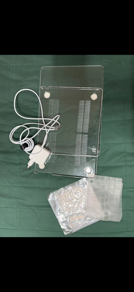 맥북에어 M2 13인치 실버 256기가 램8 이미지