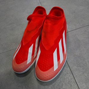 아디다스 X 크레이지패스트 IF0696 풋살화 245 이미지