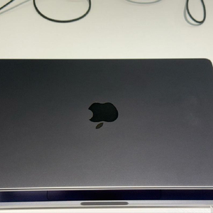 맥북 M4 Pro 14인치 12코어 24GB 1TB 스블 풀박스 팝니다 이미지