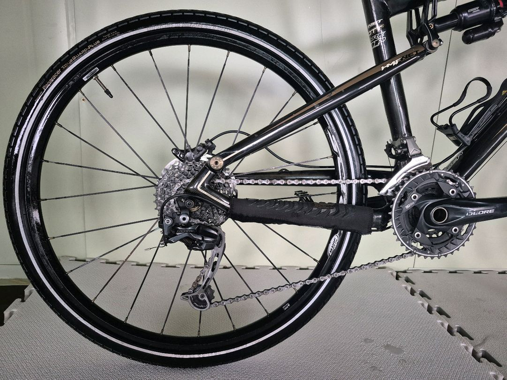 스캇(SCOTT) 스파크 30 풀카본.풀샥 자전거 이미지