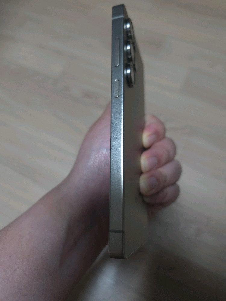 갤럭시 S25 울트라 자급제 512GB 그레이 판매합니다 이미지