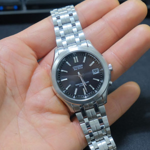 시티즌 에코드라이브 H415-S045495 전파솔라 풀박스 상태좋음 이미지