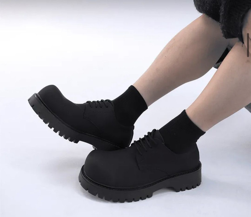 버튼서울 앞코라인 더비 280 이미지