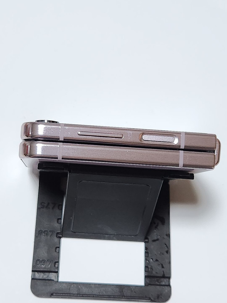 갤럭시Z플립5 512G 무잔상 라벤더 60429 이미지