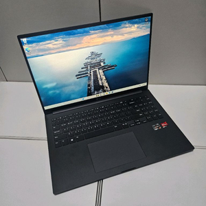 LG울트라북 엣지 노트북 16UD70Q 16인치 라이젠5-4세대/램16/SSD256 이미지