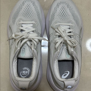 아식스 젤카야노31 250 이미지