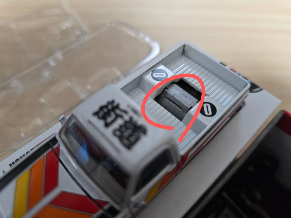 카이도 하우스 x 미니지티 실버라도 082 이미지
