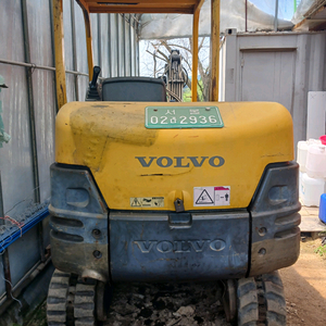 볼보015민굴삭기 중고 농장용 이미지