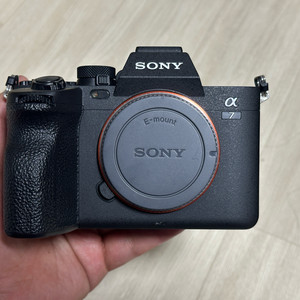 소니 a7m4, fe85mm f1.8