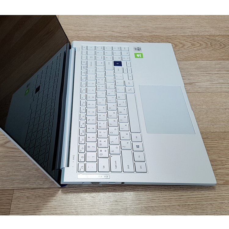 삼성 이온 노트북 NT950XCJ 판매합니다 이미지