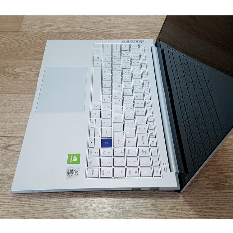 삼성 이온 노트북 NT950XCJ 판매합니다 이미지