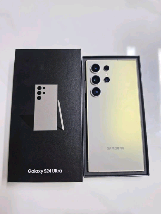 갤럭시 S24 울트라 풀박스 이미지