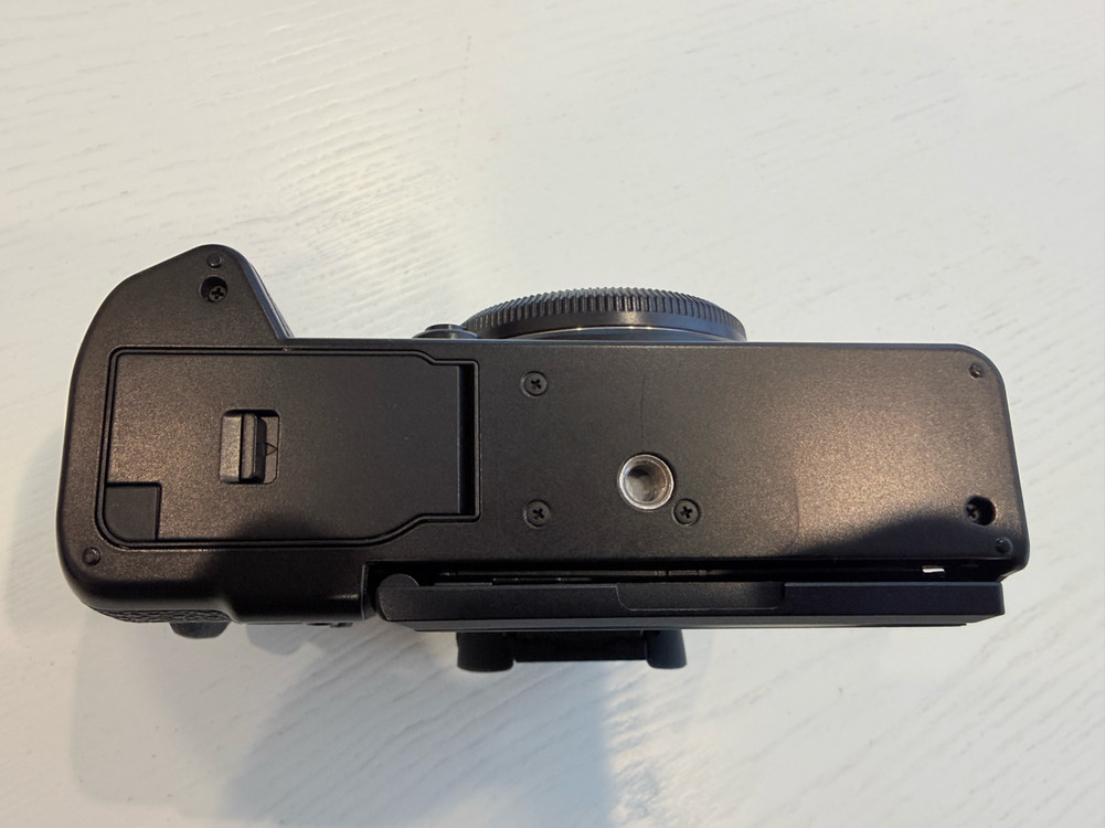 후지 x-t5 바디, 시그마 18-50 x마운트 이미지