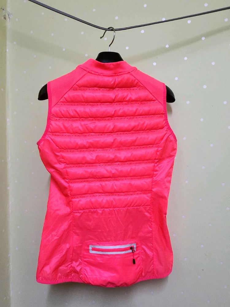 나이키 에어로로프트800 여성용 런닝 베스트85(반가슴45)상태최상 택포24000 이미지