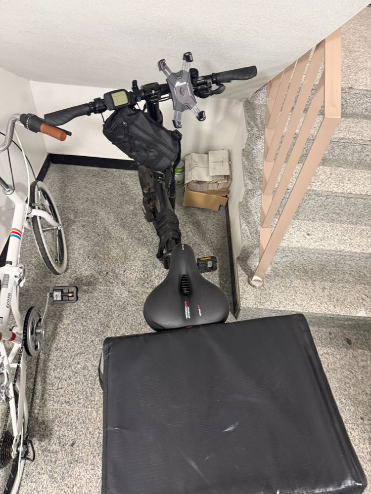 퀄리스포츠q투어 전기 자전거 블랙 배달 풀세팅 이미지