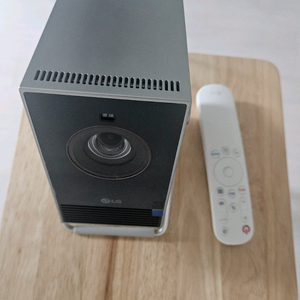 LG 시네빔큐브 HU710PB 4k 이미지
