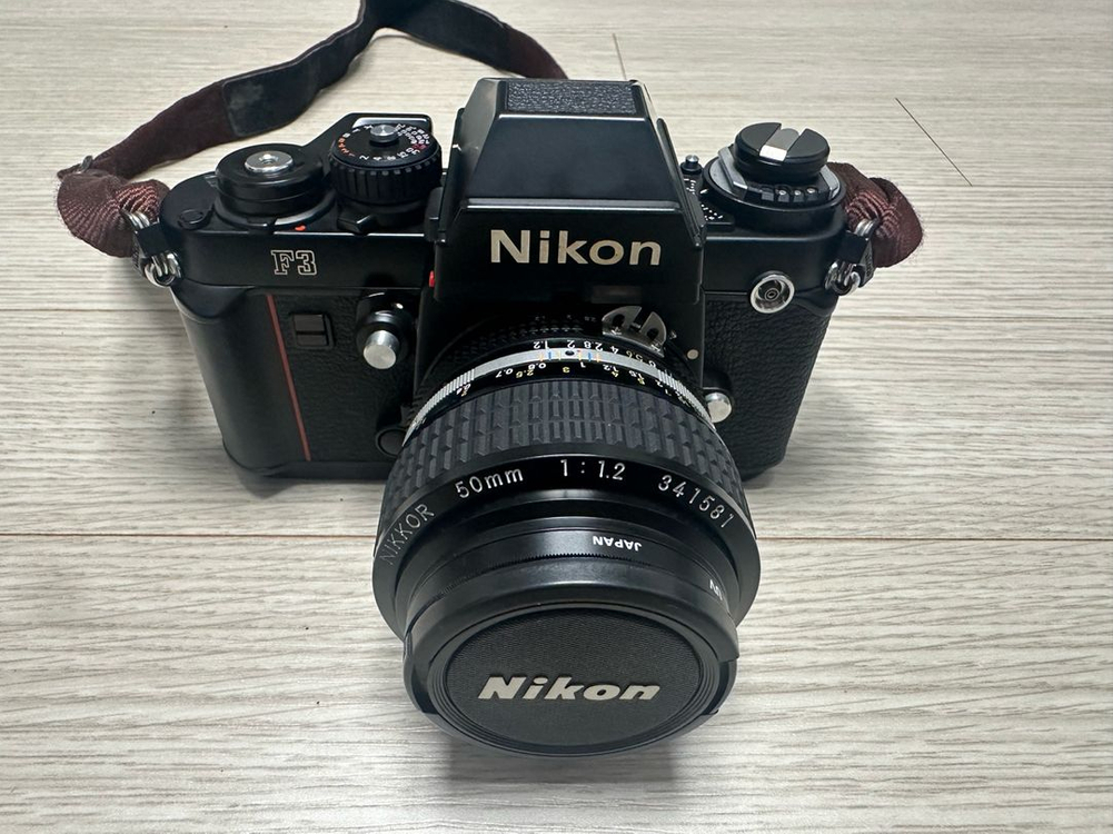 니콘 F3 바디 + 니콘 50mm F1.2 렌즈 셋트로 판매합니다 이미지