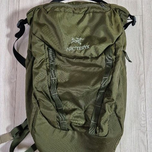 아크테릭스 STIAR 25 올리브 백팩 이미지
