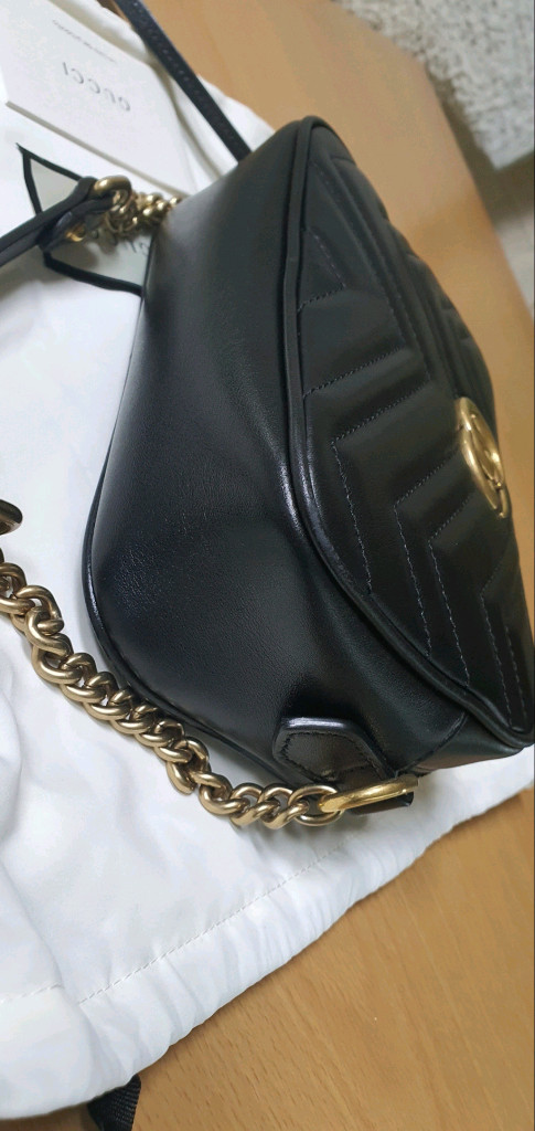 구찌 마몽 마틀라세 크로스백/숄더백 정품S급(감정O)구찌프라다루이비통디올고야드샤넬셀린느보테가생로랑발렌시아가버버리가방 이미지