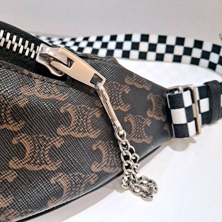 셀린느 트리오페 벨트백(5회 미만 착용) 이미지