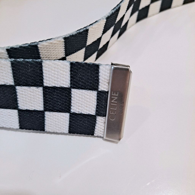 셀린느 트리오페 벨트백(5회 미만 착용) 이미지