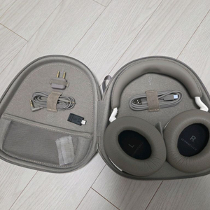 젠하이저 모멘텀 4 + BTD600 팝니다 이미지