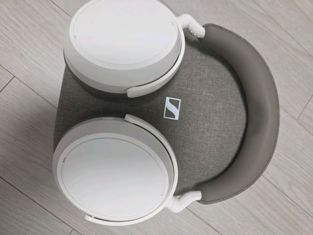 젠하이저 모멘텀 4 + BTD600 팝니다 이미지