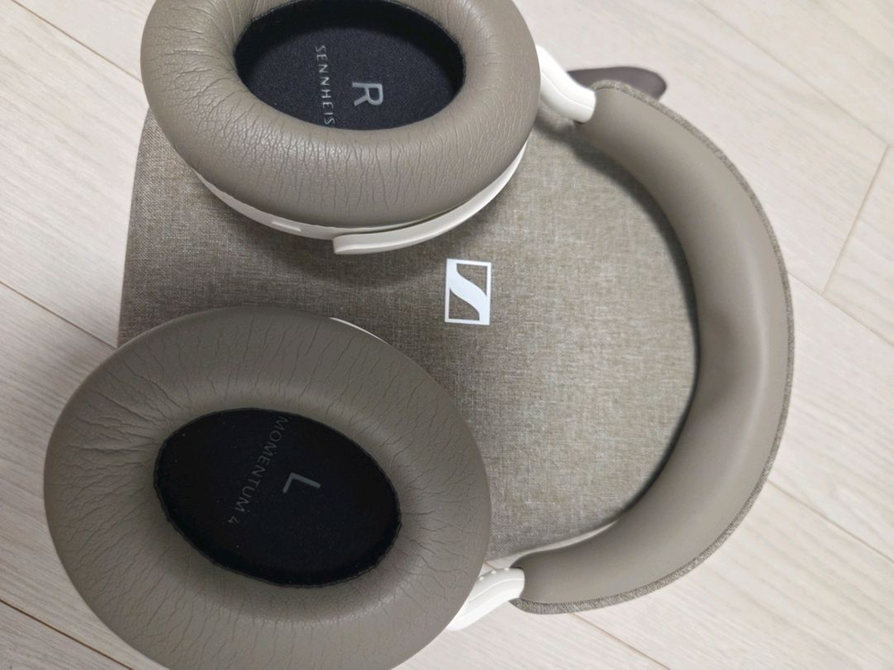 젠하이저 모멘텀 4 + BTD600 팝니다 이미지