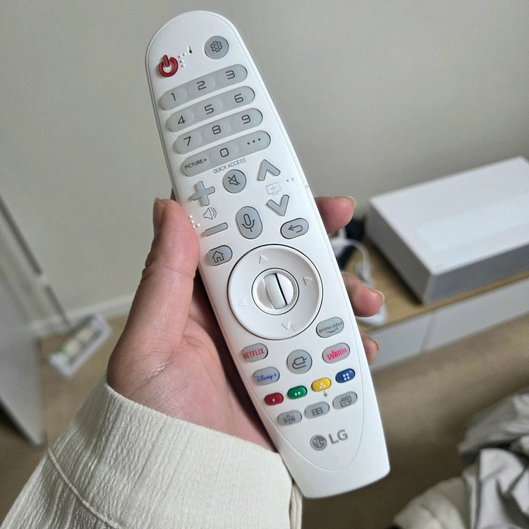 lg 시네빔 초단초점 빔프로젝터 가격제안받아요 연락주세요 이미지