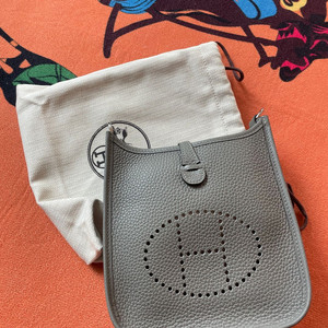 에르메스 에블린 미니 이미지