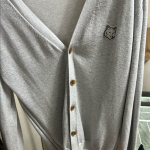 메종키츠네 가디건 이미지