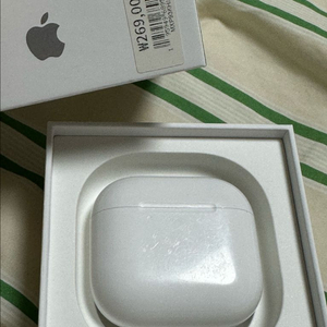 에어팟 4세대 노캔 이미지