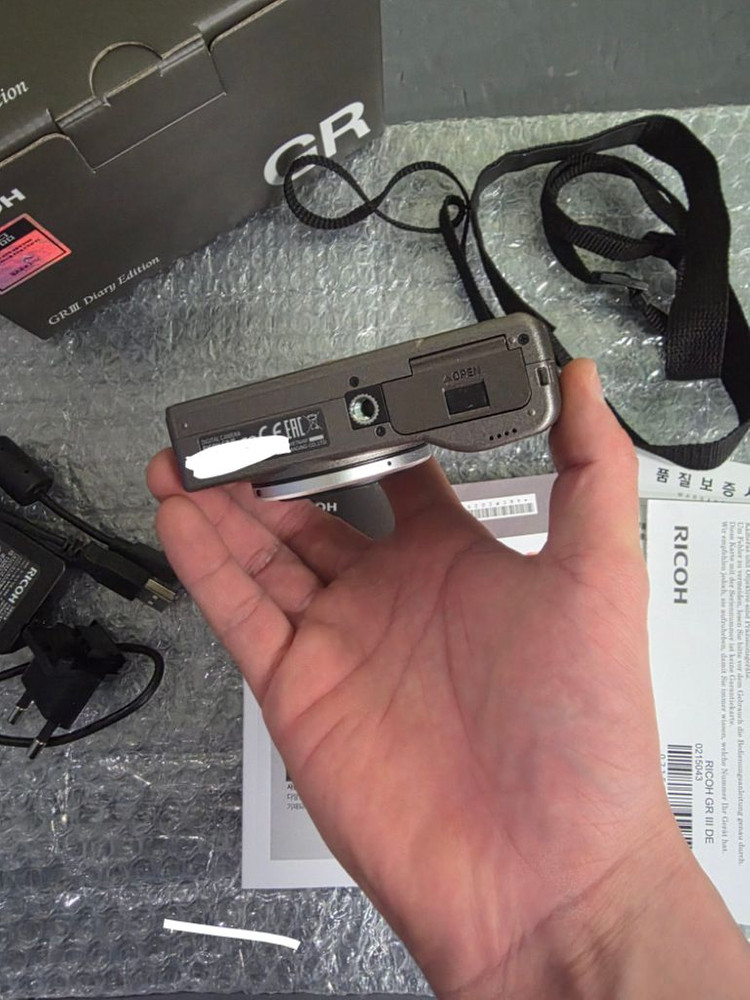 리코gr3 다이어리에디션 1천컷대 보증27.08 신품급팔아요 이미지
