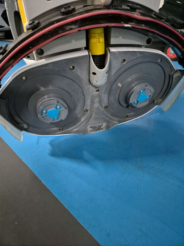 아이맙XL+브러쉬2개+충전기+소포제 이미지