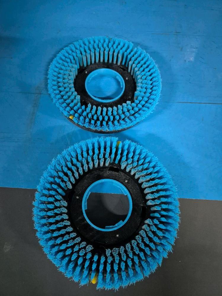 아이맙XL+브러쉬2개+충전기+소포제 이미지