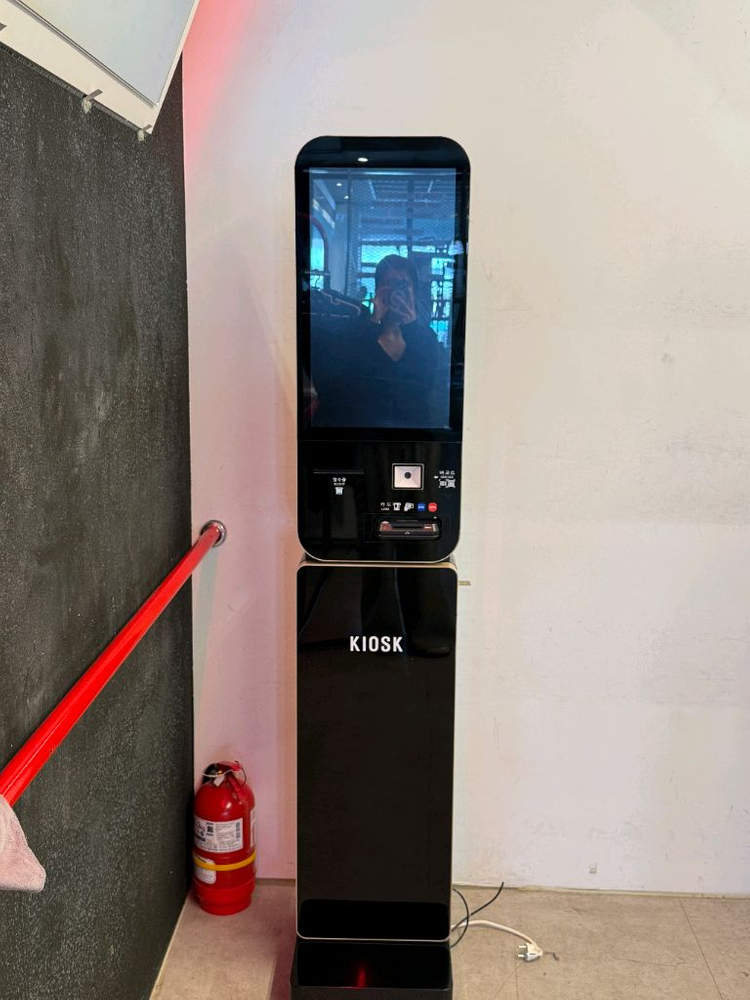 오더퀸 키오스크(헬스)지문인식 포함 무인결제 이미지