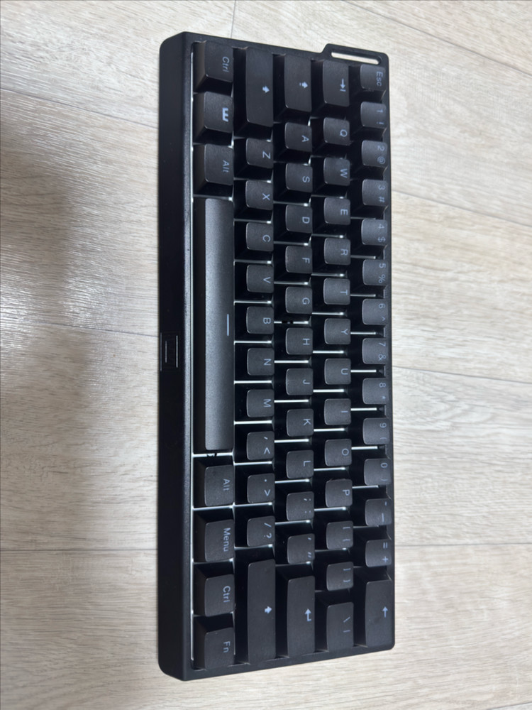 우팅60he+ 이미지