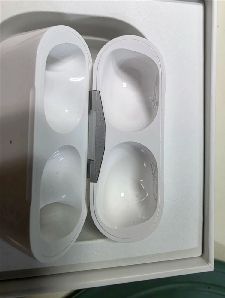 에어팟 프로 2세대 이미지