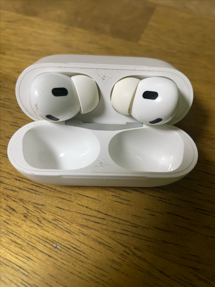 에어팟 프로2 8핀 이미지