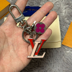 [풀구성] 루이비통 포르토 클레 LV 캡시느 키링 이미지