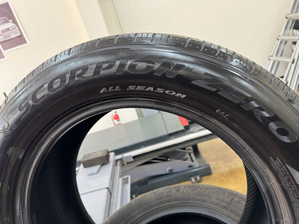 피렐리타이어 265 55 19 2개 팝니다 이미지